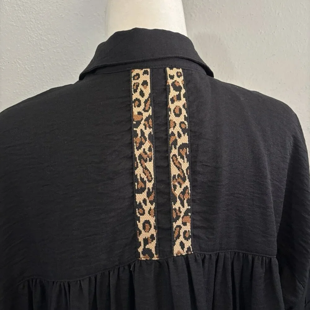 Entro Oversized Button Up Collared Shirt 3/4 Sleeve Black / Animal Print Sz Smal